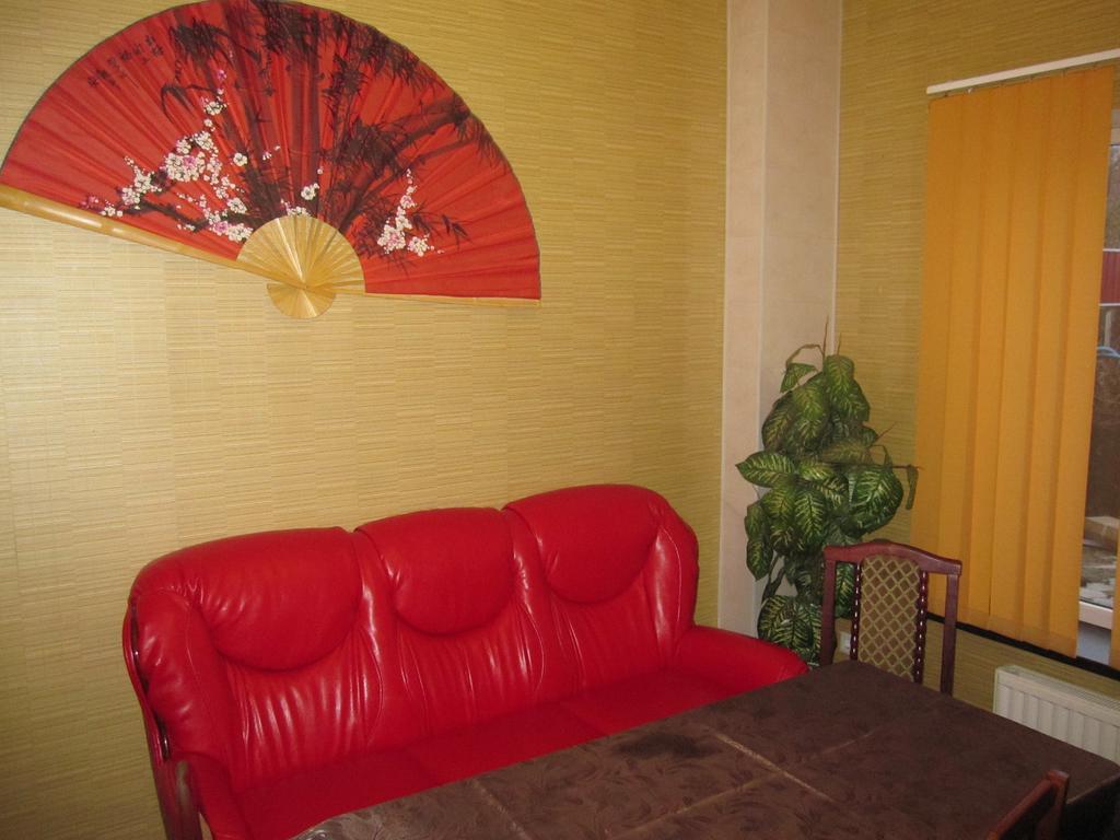 Jaguar Hotel Complex Харков Екстериор снимка