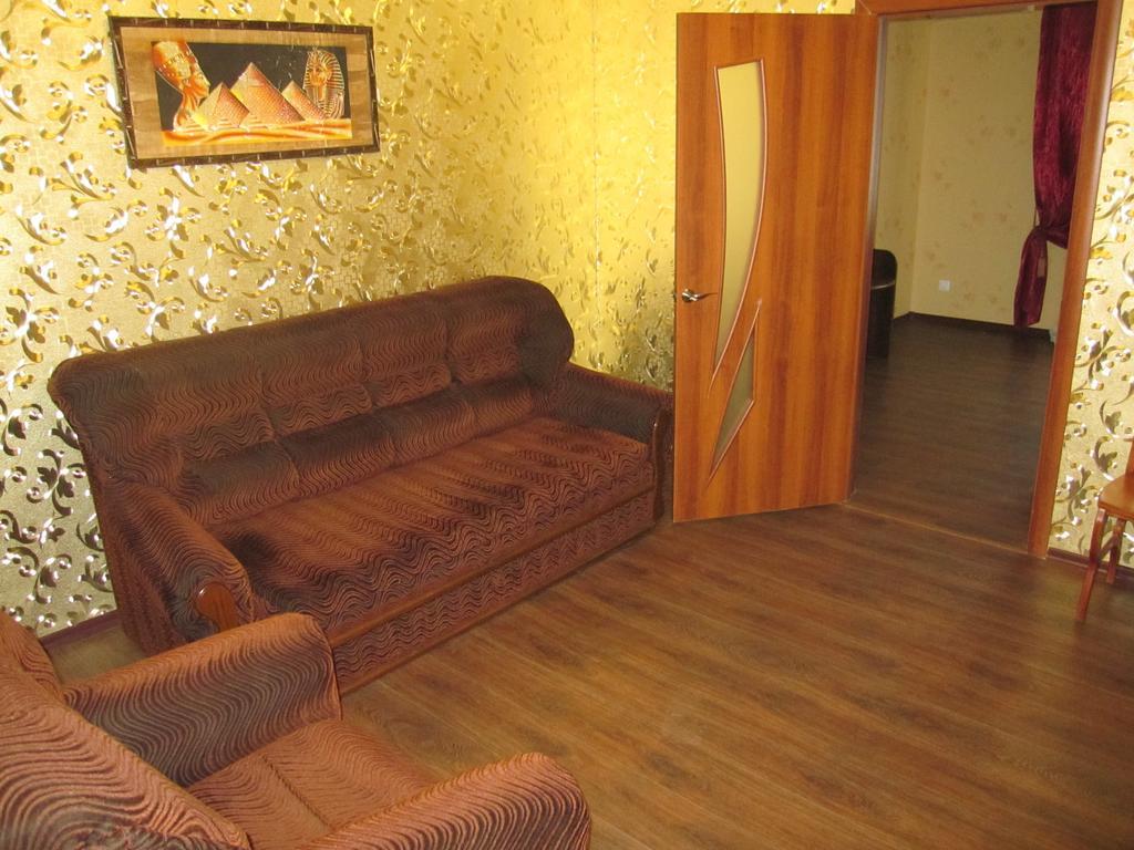 Jaguar Hotel Complex Харков Стая снимка